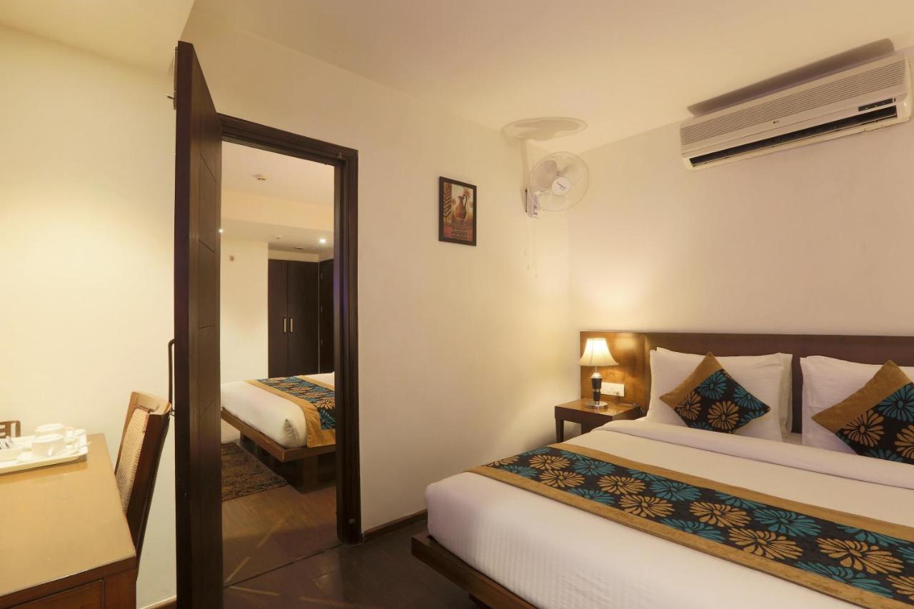 Hotel Arch International New Delhi Bagian luar foto